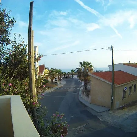 Nyaraló Near The Sea